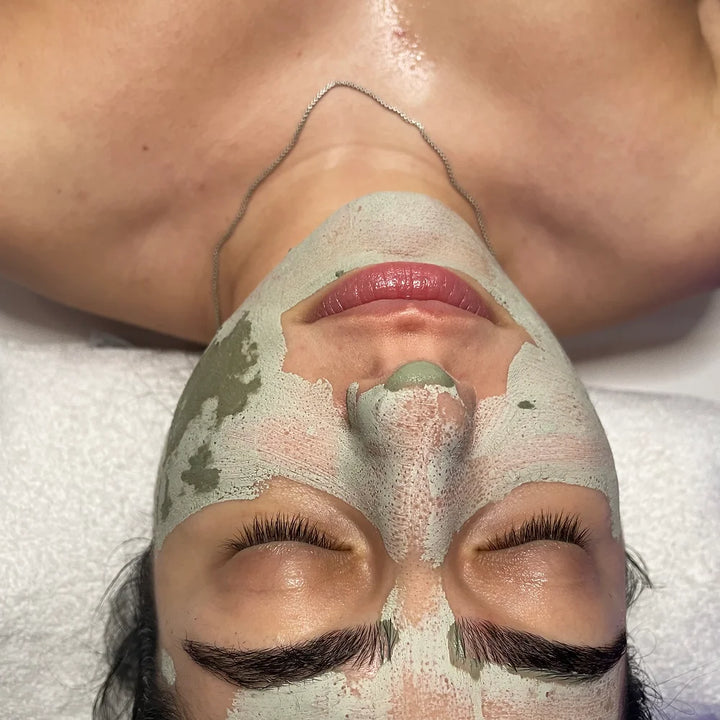 Clearing Clay Mask.