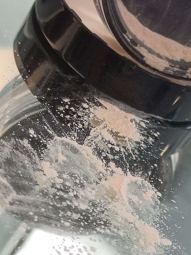 Pure Elegance: The Power of Talc-Free Makeup